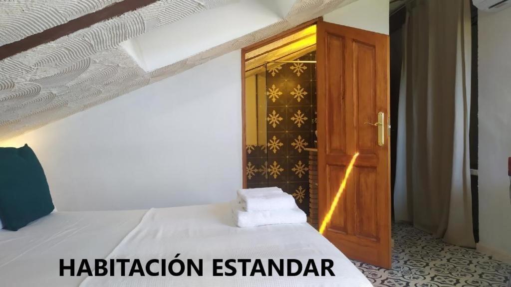Alojamientos La Casa De Piedra มูร์เซีย ภายนอก รูปภาพ